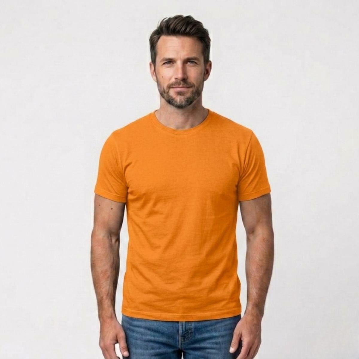 Apricot - Front - Zeitloses T-Shirt mit modernem Schnitt und weicher Baumwollqualität.